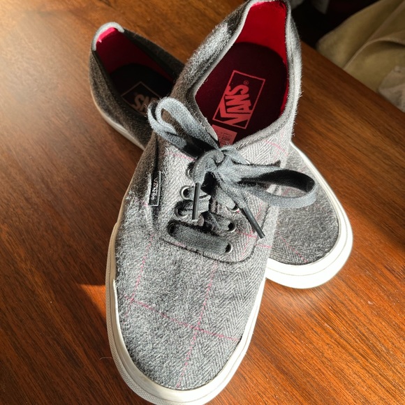 Gray Flannel Scooter Vans - Picture 5 of 10